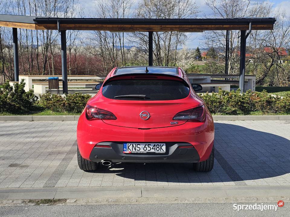 Opel Astra J GTC 20 CDTI czerwony Gołkowice Górne
