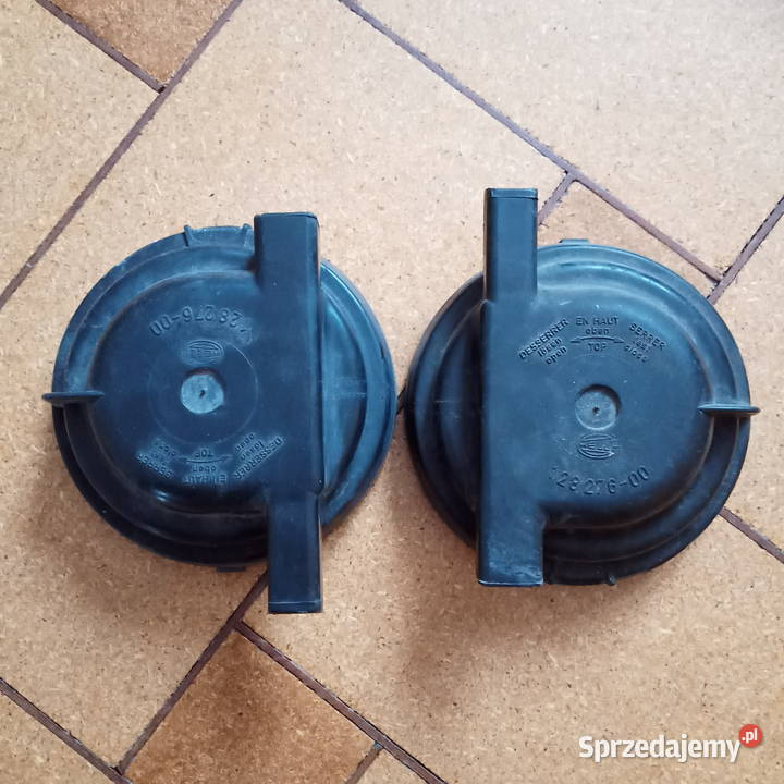 Audi 80 Dekiel Pokrywka lampy przód 12827600 Dębica sprzedam