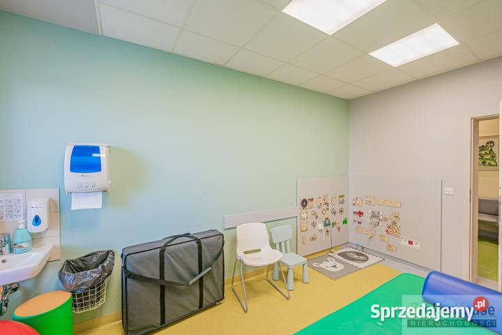 sprzedaży lokalu Opole Samborska 556m2 sprzedam