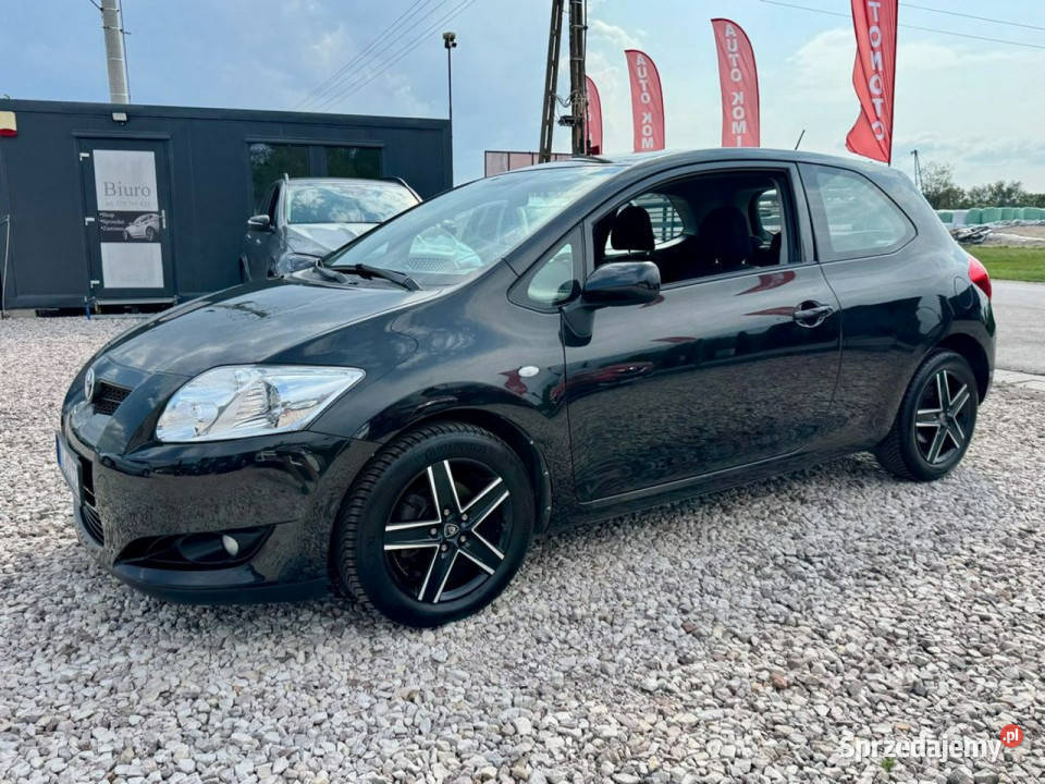 Toyota Auris Uwaga Auris 16 97 Ładna Z N Szerominek