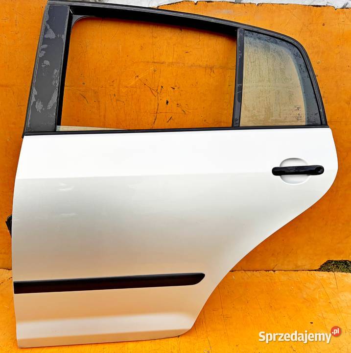 VW GOLF V PLUS 08r DRZWI LEWE TYŁ KOLOR LA7W osobowe Radom
