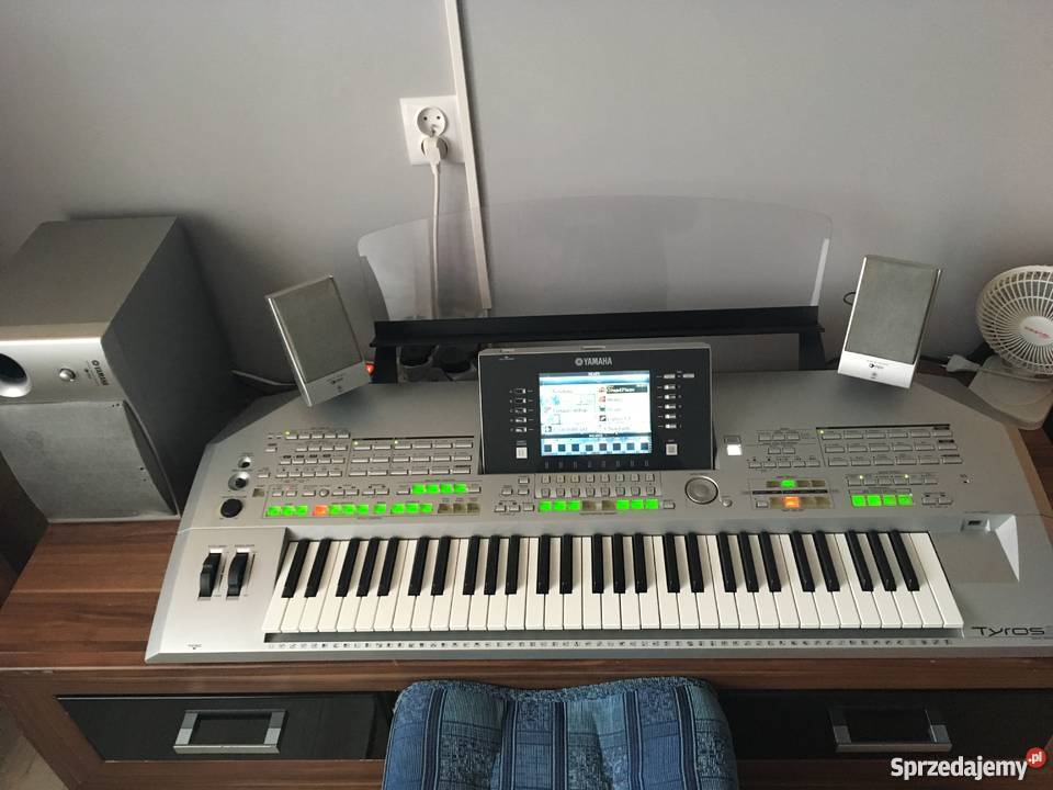 Yamaha Tyros 2 Ostrowiec Świętokrzyski