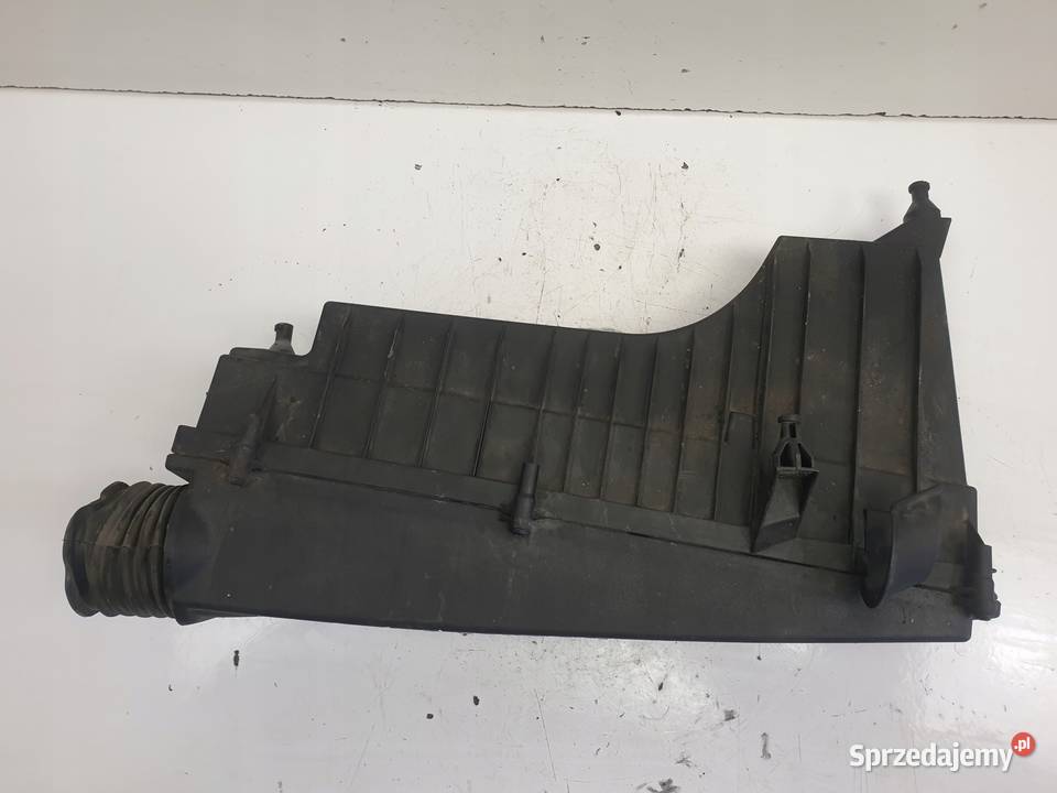 Mercedes W203 20 K OBUDOWA FILTRA POWIETRZA
