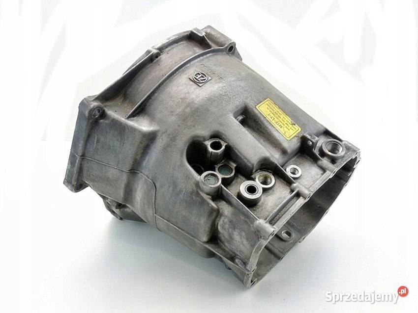 OBUDOWA DZWON SKRZYNI BIEGÓW 20 D BMW E46 E90 osobowe Pozostałe Sosnowiec