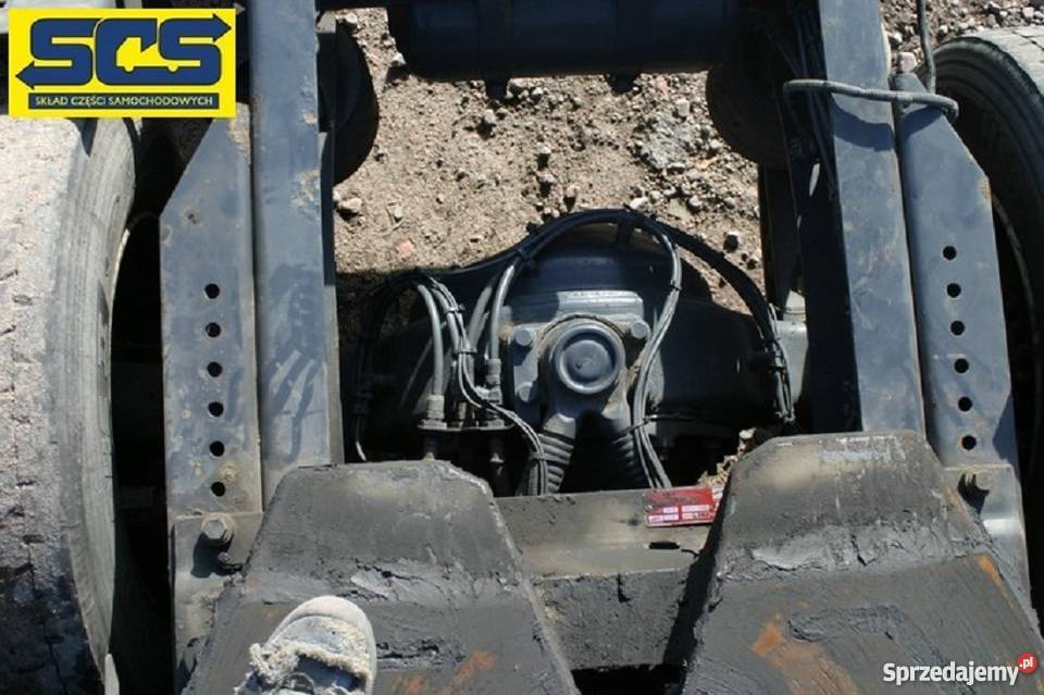 IVECO STRALIS EURO 5 PIASTA TYŁ TYLNA LEWA PRAWA Bieleń