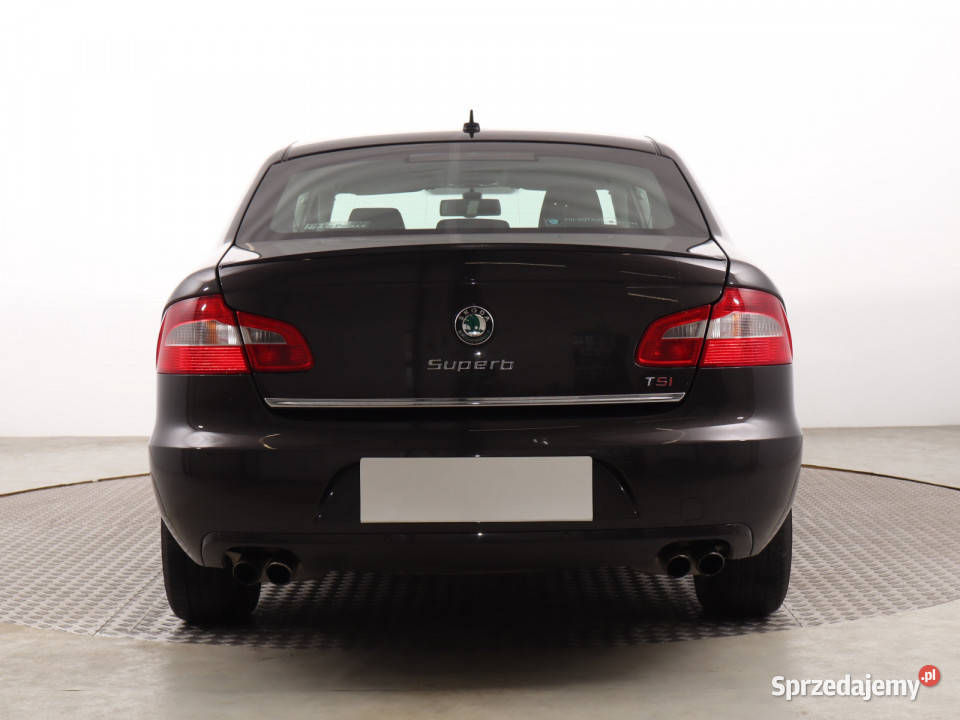 Skoda Superb 20 TSI światła przeciwmgielne Katowice