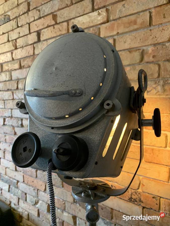 Lampa zabytkowa oświetlenie filmowe PRL 1963