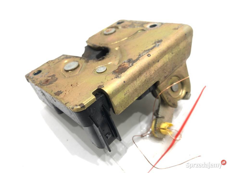 ZAMEK KLAPY TYŁ MAZDA TRIBUTE SUV YL847843102AA osobowe podkarpackie