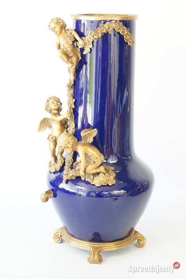 Porcelanowy wazon waza z amorami porcelana z Gizałki