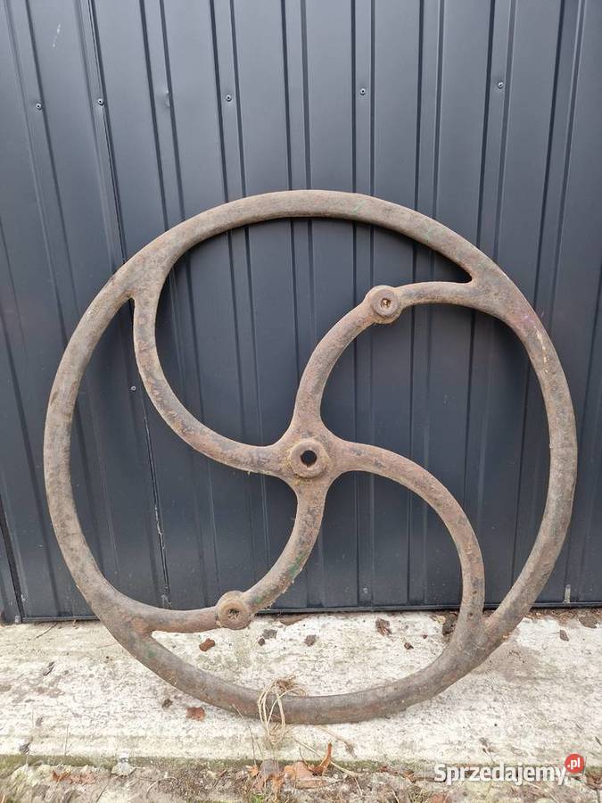 koło żeliwne sieczkarni Dąbrowica