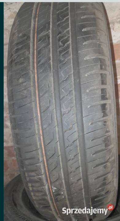 Przedmiotem sprzedaży jest opona marki Barum 60 Dobiegniew