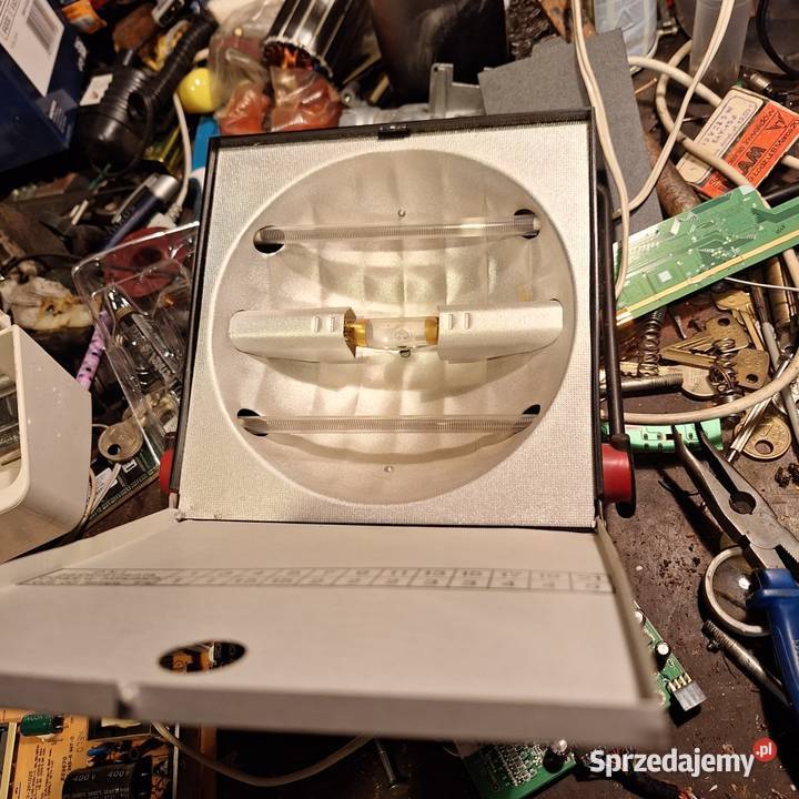 lampa kwarcowa PRL Rzeszów