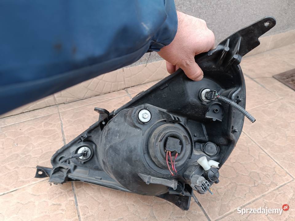 Honda Jazz 2 II fl Lift 0508 Reflektor PRAWY Częstochowa sprzedam
