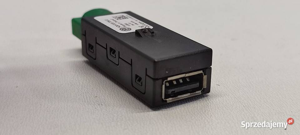 VW TIGUAN II PORT GNIAZDO USB 5Q0035726E sprzedam