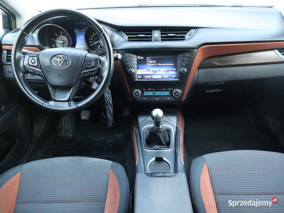 Toyota Avensis 16 D4D ABS Katowice