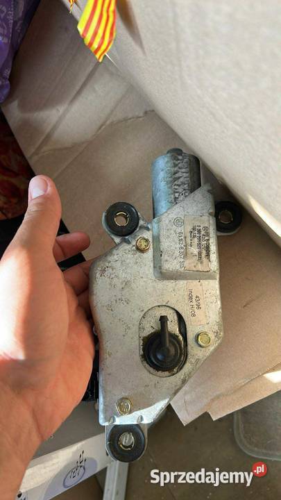 Sprzedam silniczek wycieraczki tylniej bmw e36 Układ elektryczny, zapłon Płock