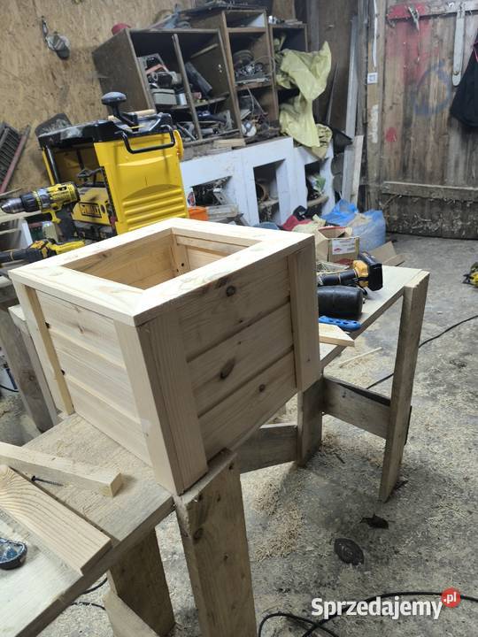 doniczki ogrodowe solidne i ładne Sierpc