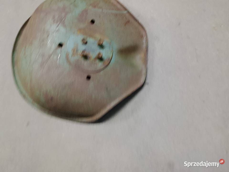 Stare siedzisko siedzenie metalowe Ursus PRL Mirzec