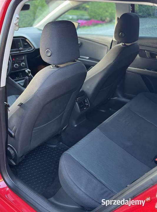 Seat Leon bezwypadkowy prywatnie podgrzewane 243km Bliżyn