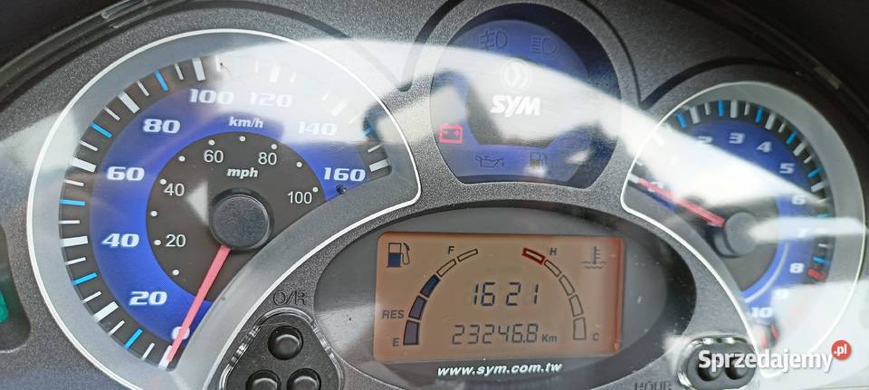 SYM GTS EVO 125i300i bagażnik SYM Zamość