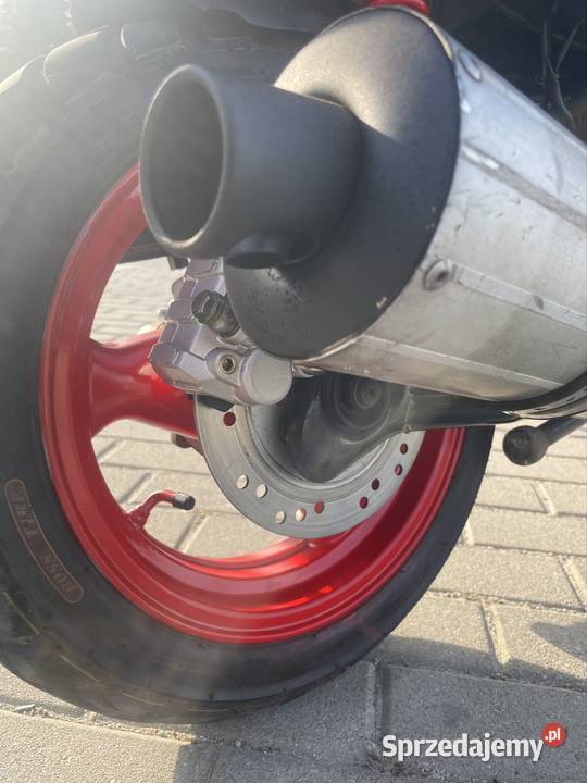 Skuter Motobi 50 4t spalanie 2l 2 hamulce czarny