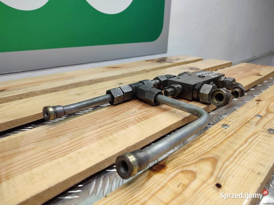 Zamek siłownika Merlo P 6010 EV