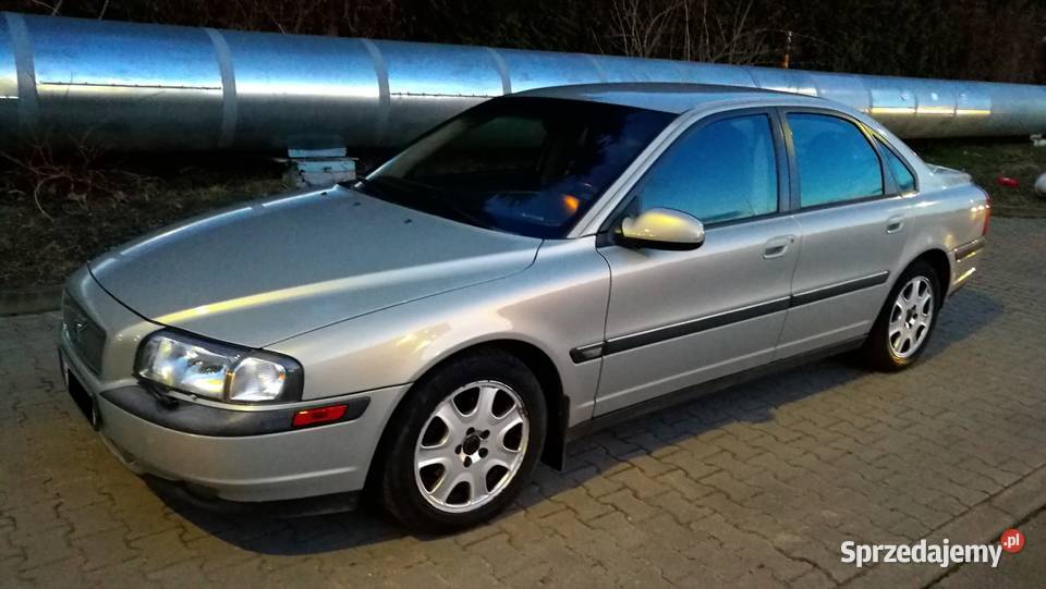Volvo S 80 sedan 25 Diesel Garażowany przebieg 245000km Szczecin