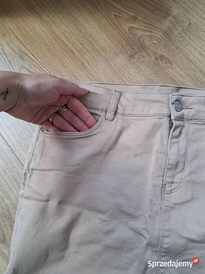 Beżowa mini spódnica Vero Moda rozmiar L brązowy/beżowy
