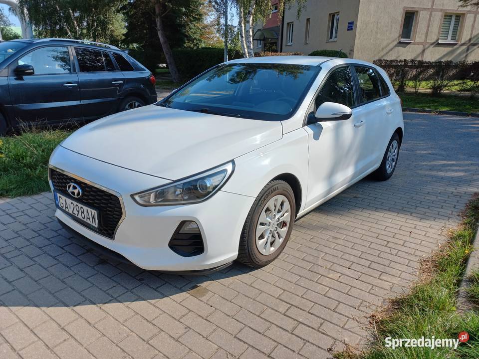 Hyundai i30 2017r salon 16 CRDI 110 Gdynia