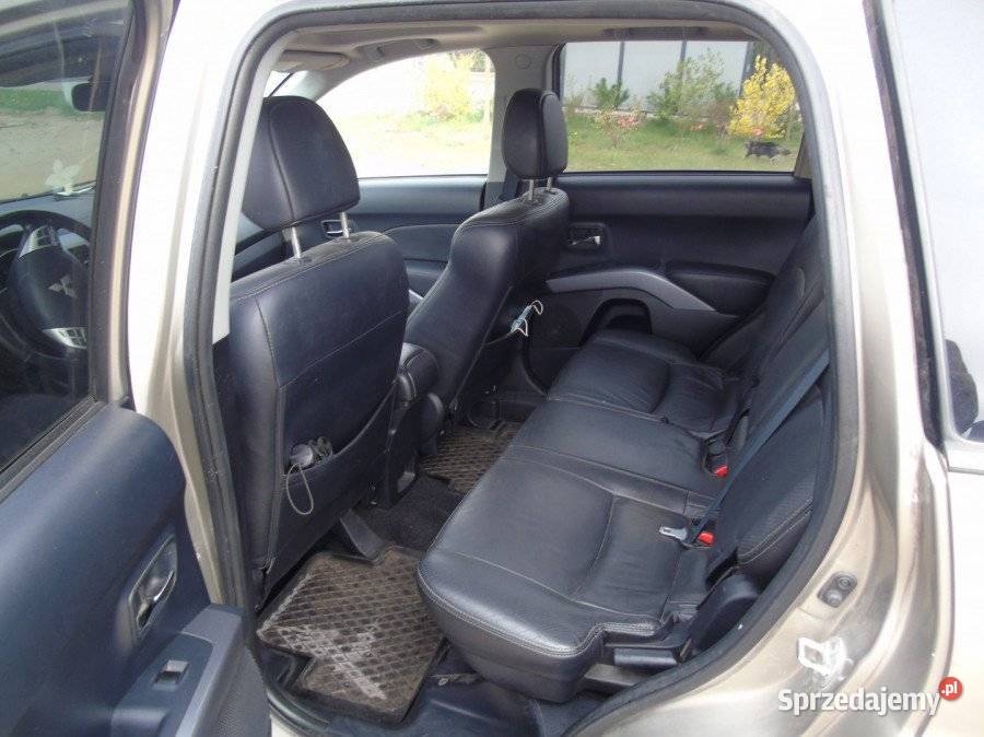 Mitsubishi Outalnder 4x4 bogate wyposażenie nieuszkodzony lubelskie Lublin