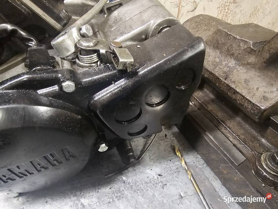 Yamaha DT 80 lc2 pokrywa osłona dekiel lewy Pokrywy i osłony silnika dolnośląskie Jelenia Góra