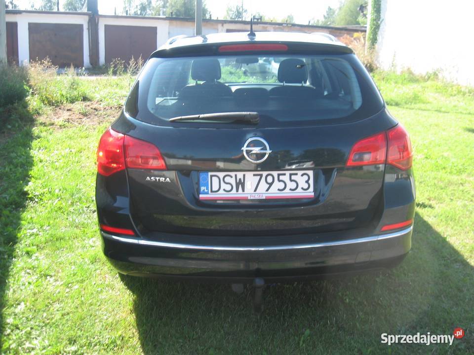 ZADBANY OPEL ASTRA J 16 GAZ Rok produkcji 2014 Żory