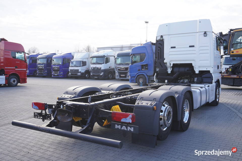 MAN TGX 26500 500 3 oś skrętna rama do zabudowy