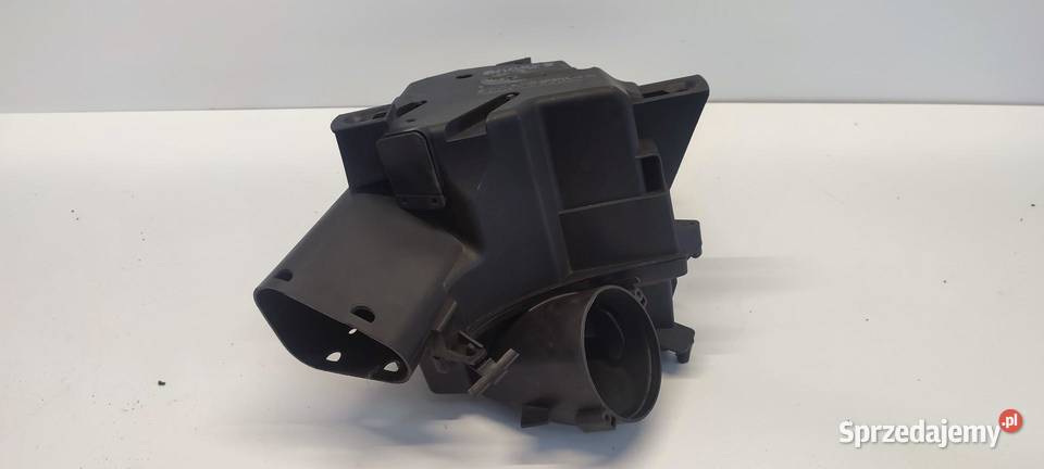 VOLVO V60 V70 XC70 OBUDOWA FILTRA POWIETRZA Obudowy filtrów