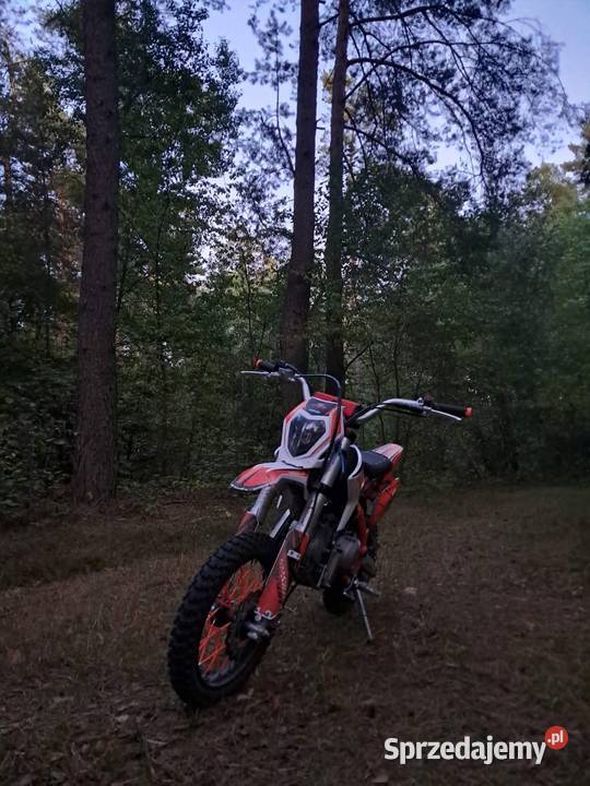 Asix XB 28 125cc Pozostałe