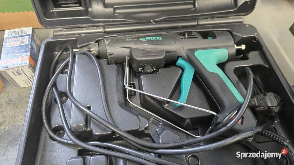 Narzędzia i wyposażenie pomocnicze Łosice