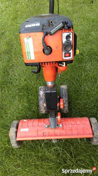 Wertykulator Spalinowy Solo