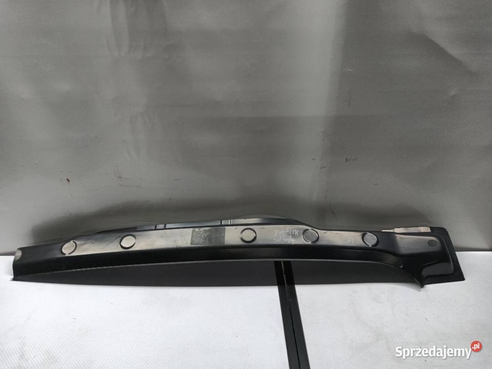 PAS TYŁ TYLNY VW TIGUAN II 5NA813309A osobowe