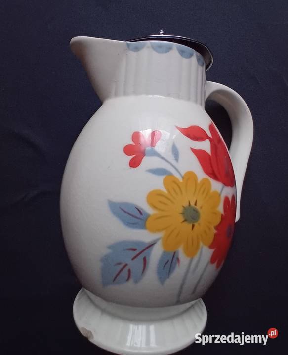 Fajansowy dzbanek z metalową przykrywką Niemcy wielkopolskie Koźminek