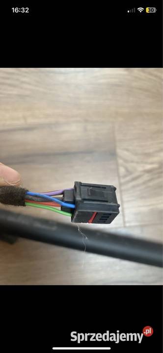Siłownik klapy hyundai Tucson elektryczny Klapy bagażnika Złotniki