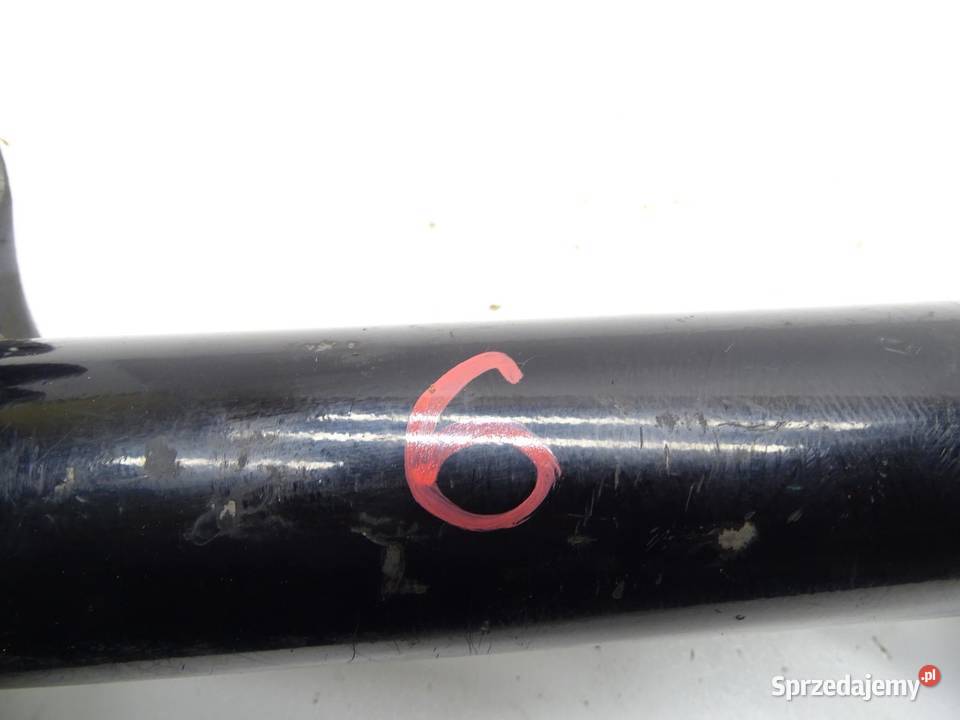 ŁAPA MOCOWANIE MOSTU TYŁ TYLNEGO 2762165D00 osobowe