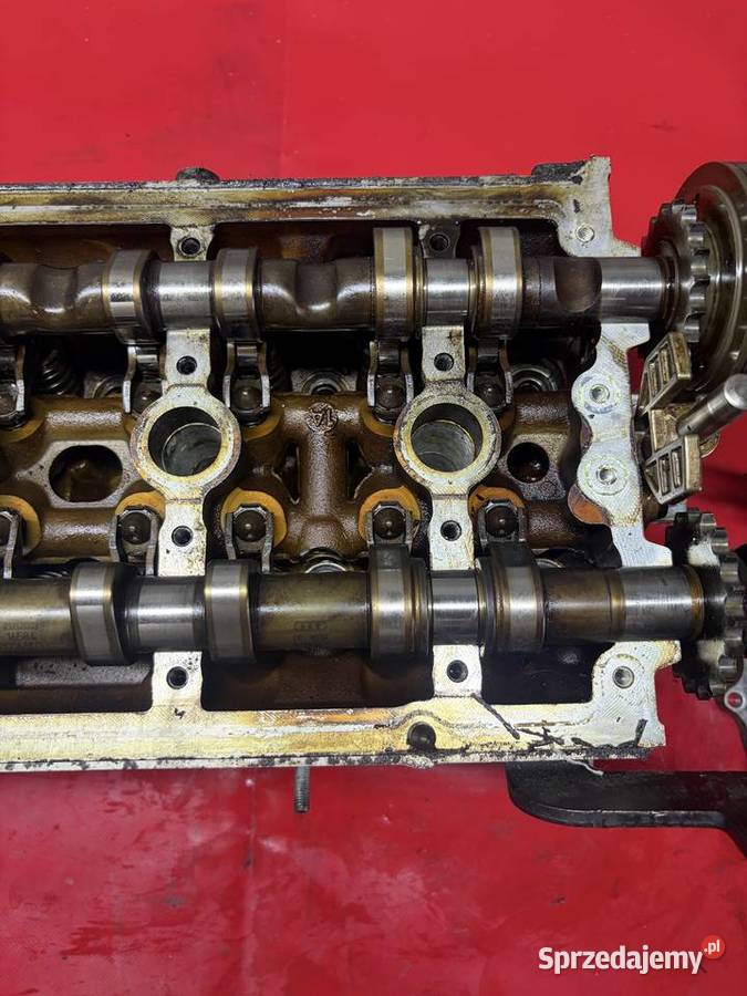 Głowica komplet 20fsi axw 150 wałki 06d103373AL Radom sprzedam