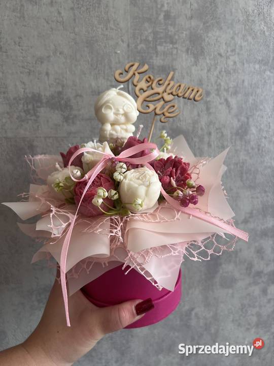 Boxy ze świec sojowych Końskie sprzedam