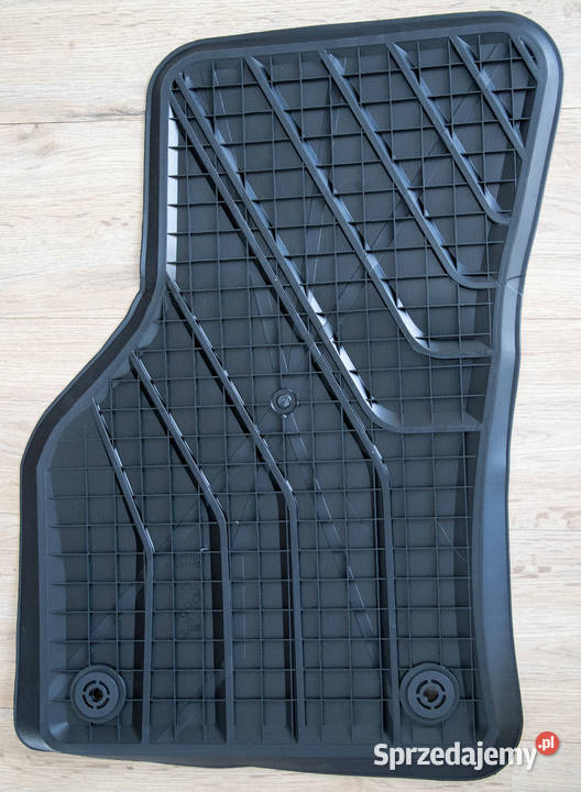 NOWY Dywanik gumowy pasażera Amal Plast Golf 7 8
