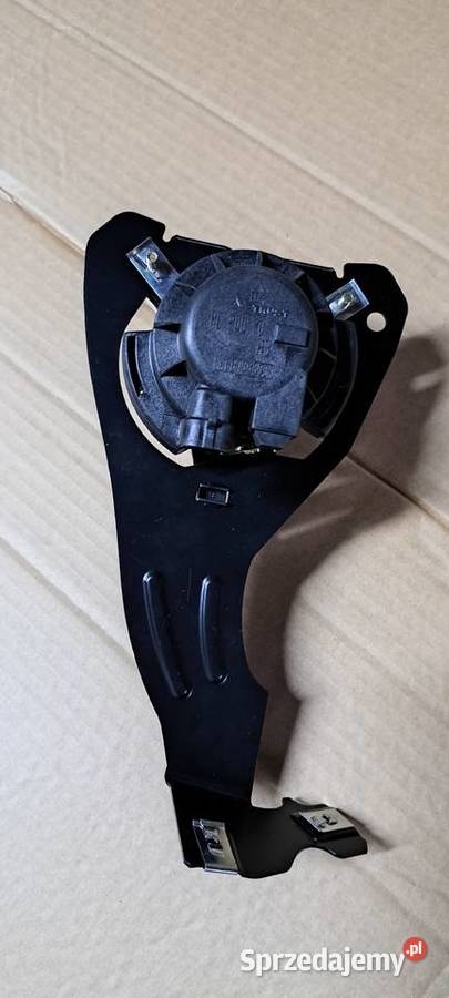 Lampa przeciwmgielna lewa przednia 51718072 FIAT Luzino sprzedam