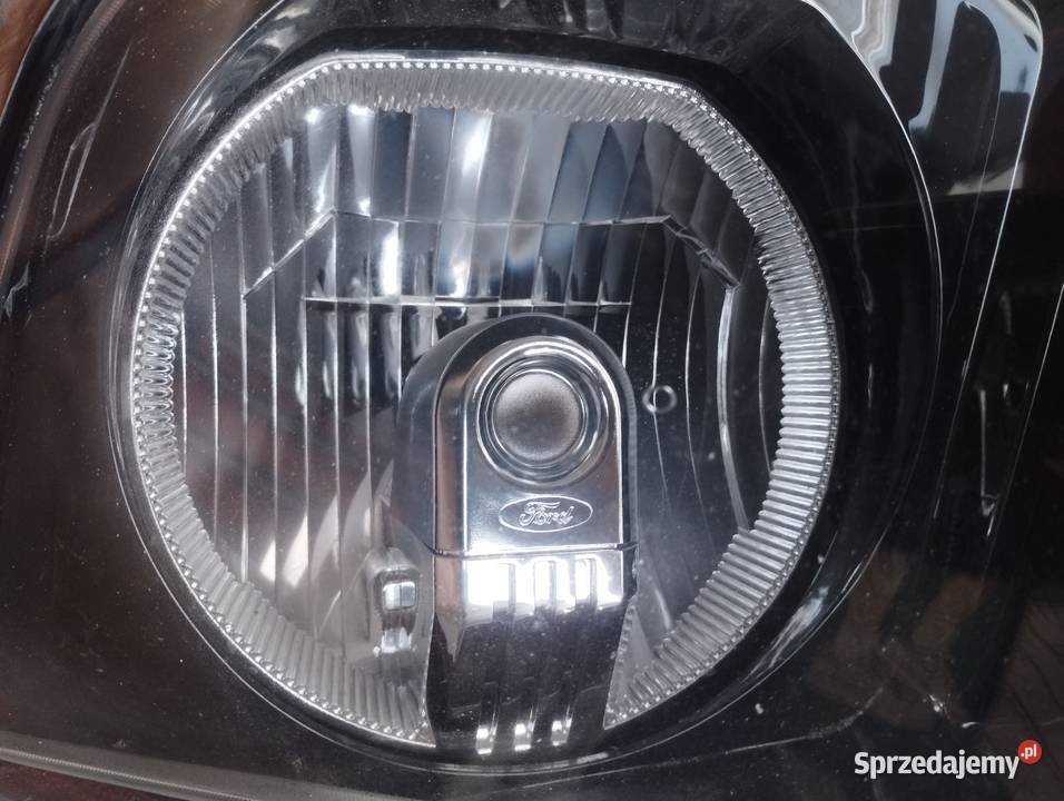 Lampa Xenon Mustang Bullitt 2007 2008 osobowe sprzedam