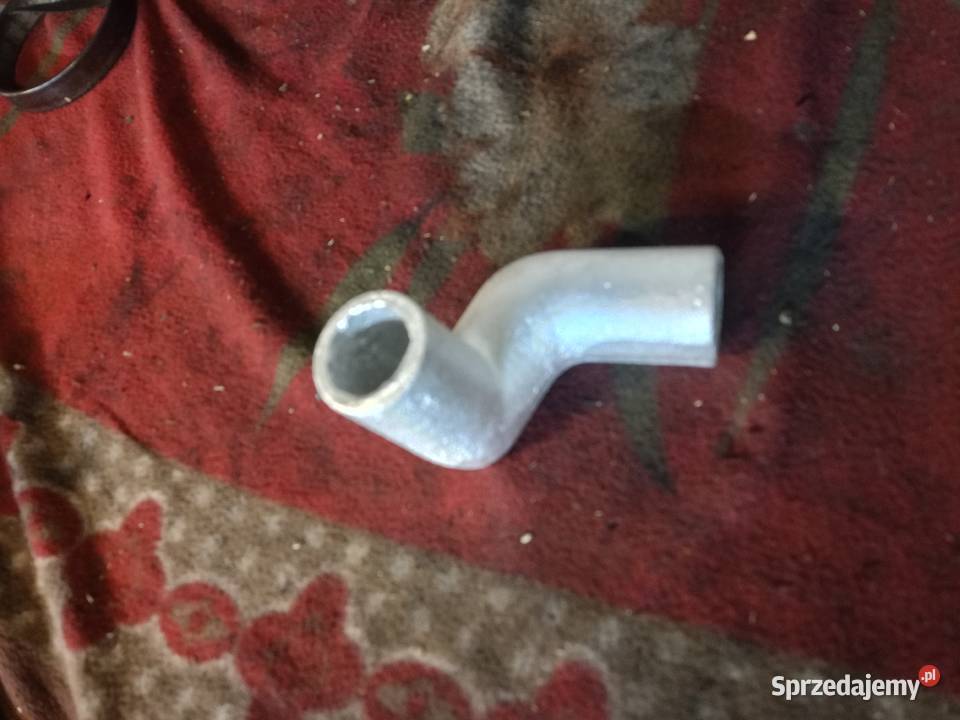 Kolanko wody weźa do Ursus C325 Gwizdów