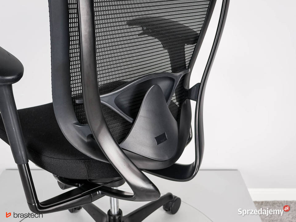 Fotel ergonomiczny Nuova Contessa Teknion Sątoczno