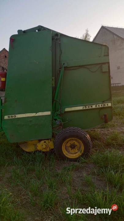 Prasa John Deere 550 nieuszkodzony Śrem