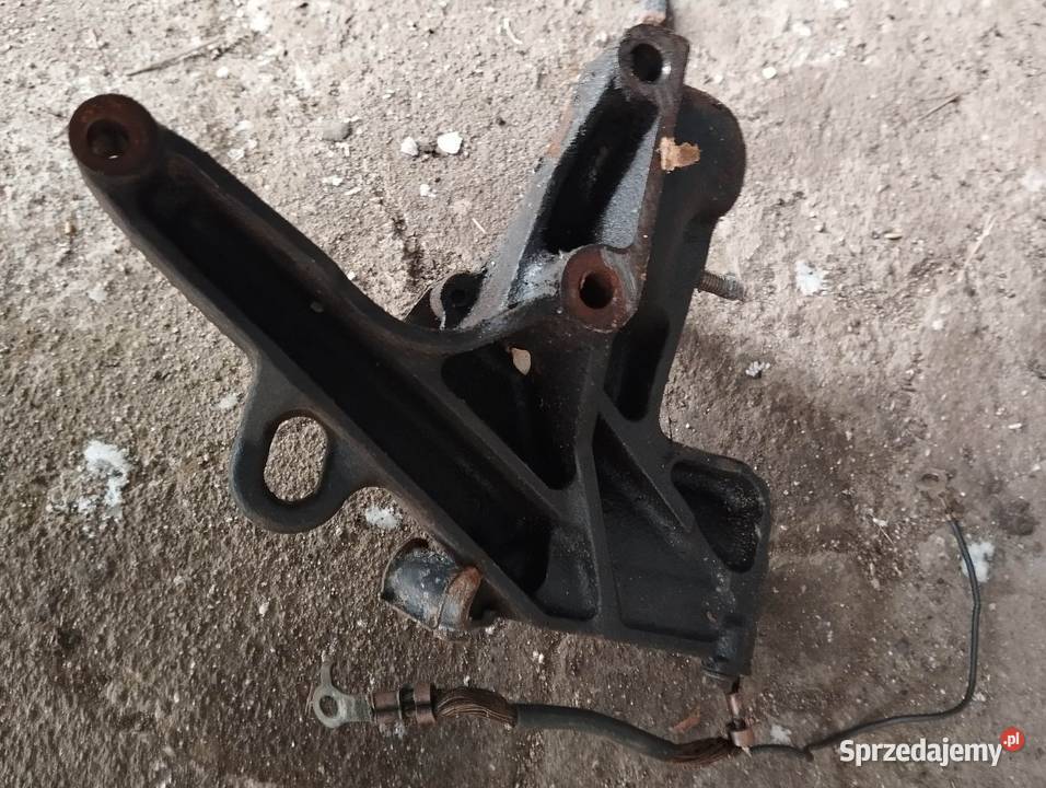 Łapy mocowania Accord IV F22 sprzedam